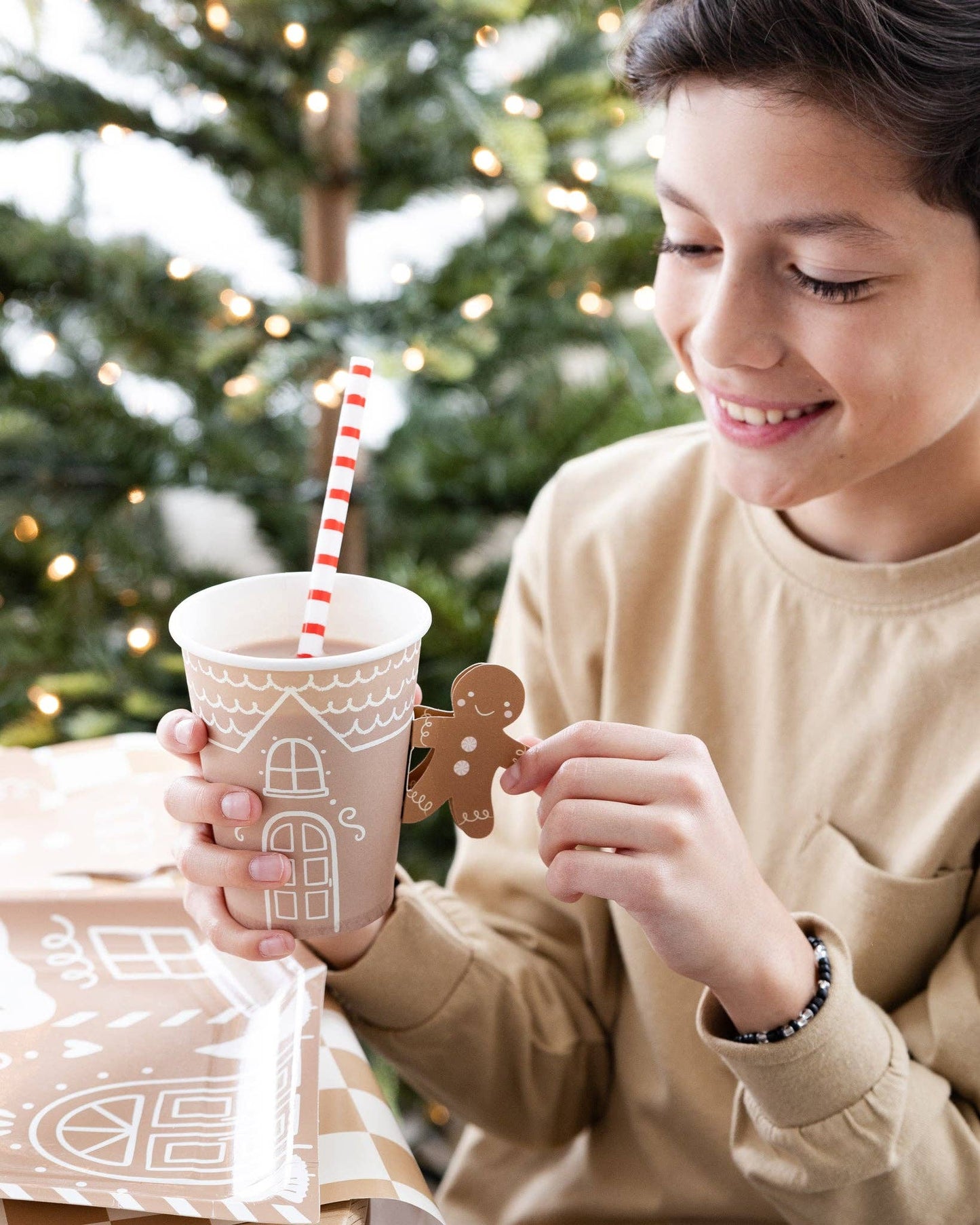 Gingerbread Handled Paper Cup - 8 pk