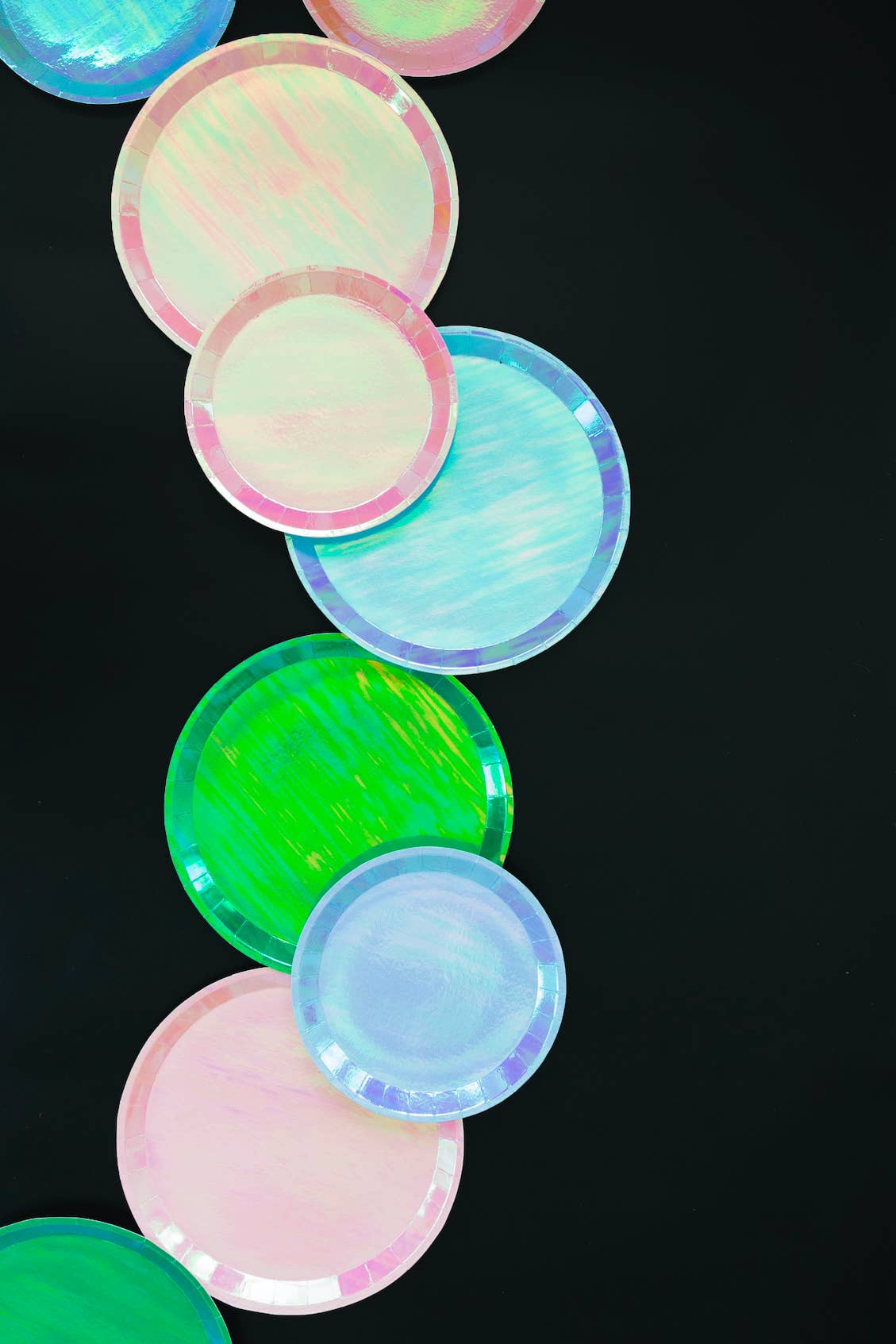 Posh Bubble Mint Round Dessert Plates - 8 Pk.