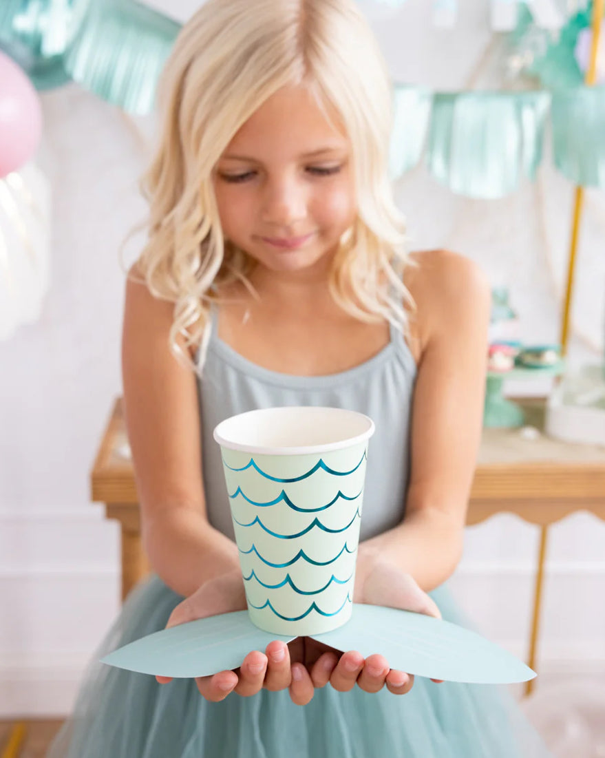 Mermaid Tail paper party cups - 8 pk