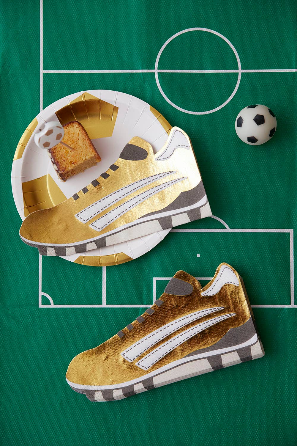 Party Champions Soccer Plates - 12 Pack