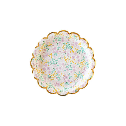 Ditsy Floral Round Scallop paper plate - 8 pk