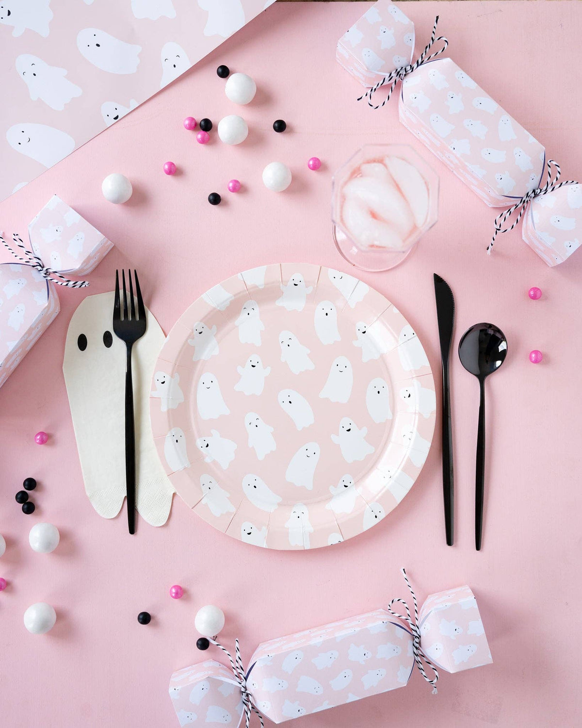Long Ghost Shaped Paper Dinner Napkin - 18 pk