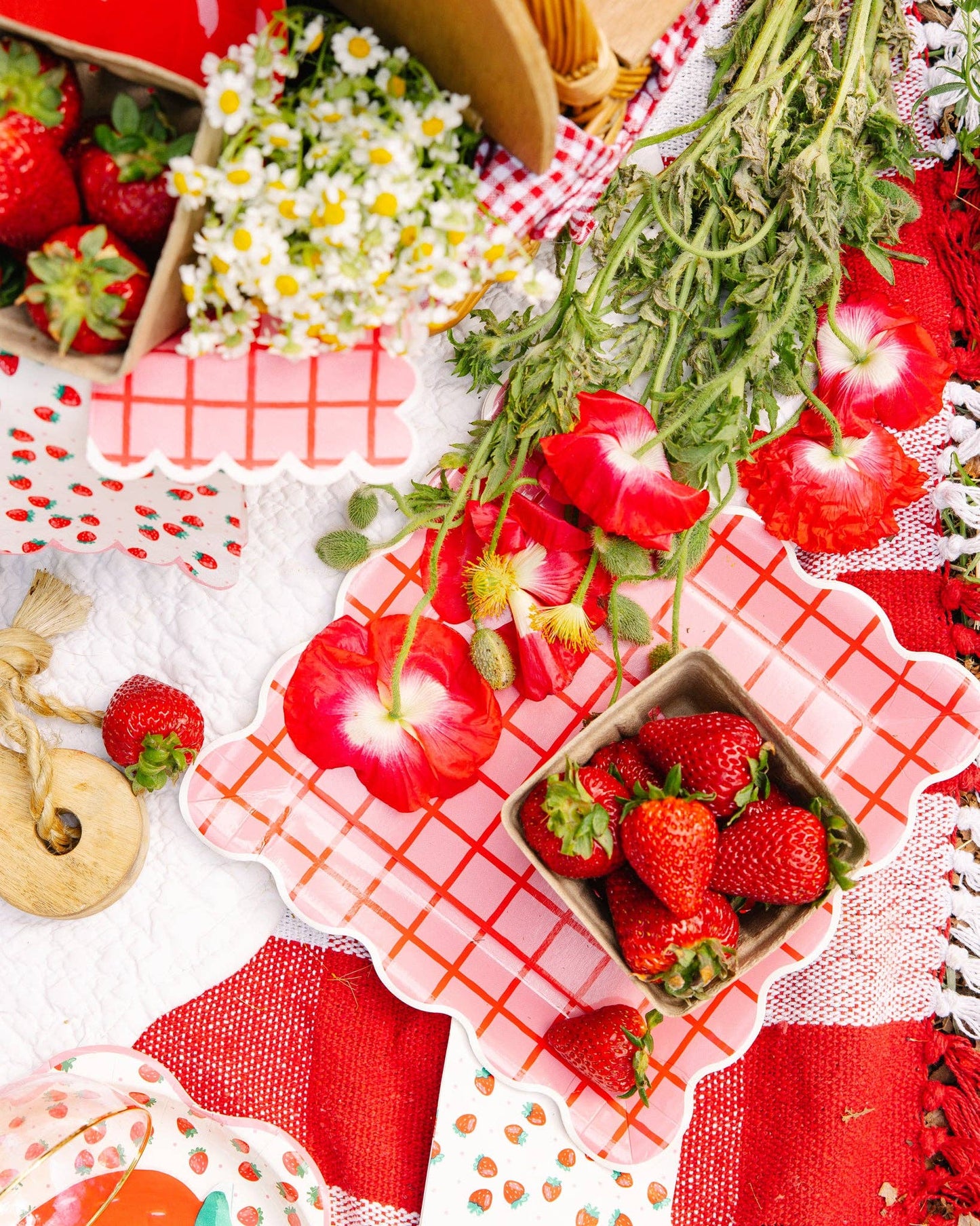 Red and Pink Grid Cocktail Napkin - 24 pk