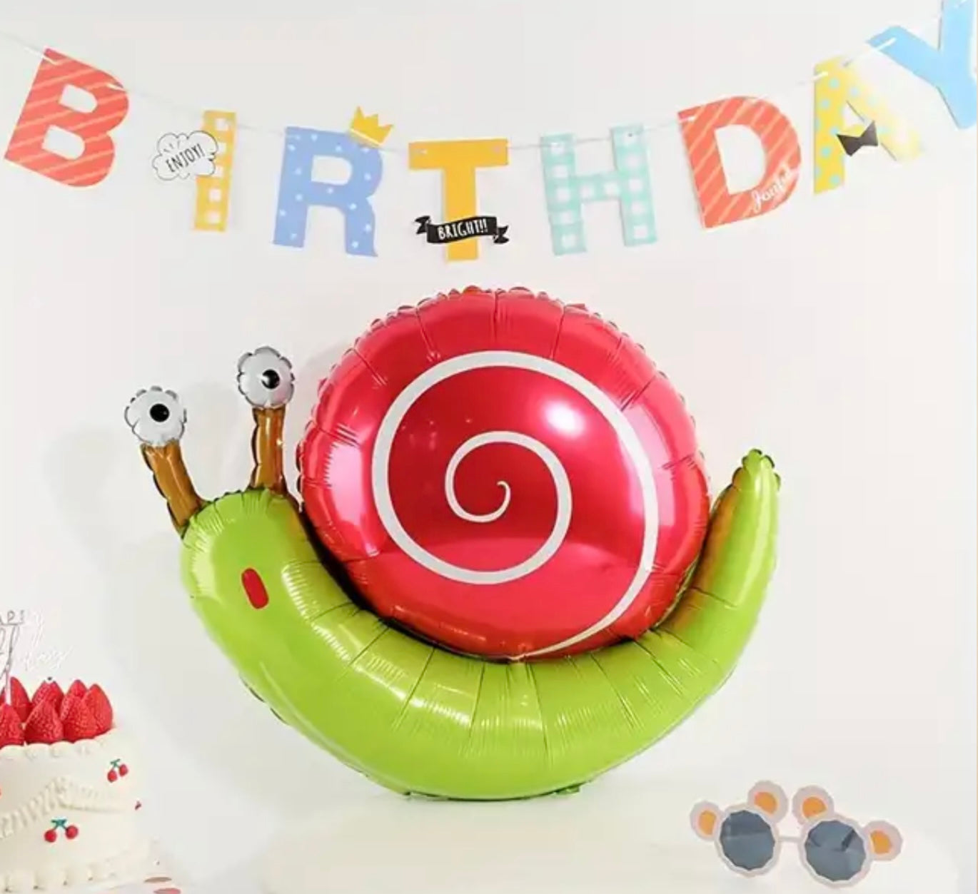 20" Snail foil balloon