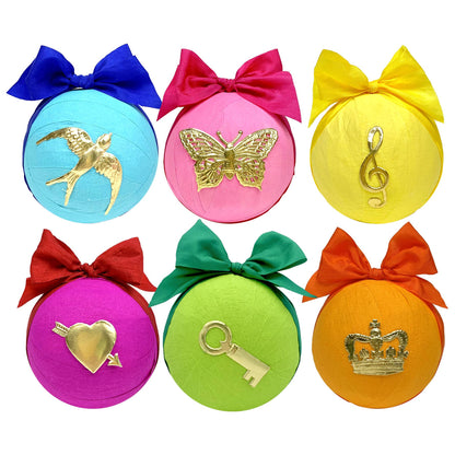 Celebrate Deluxe Surprize Ball - Assortment of Styles