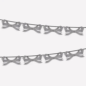 Black & White Stripy Bow Garland